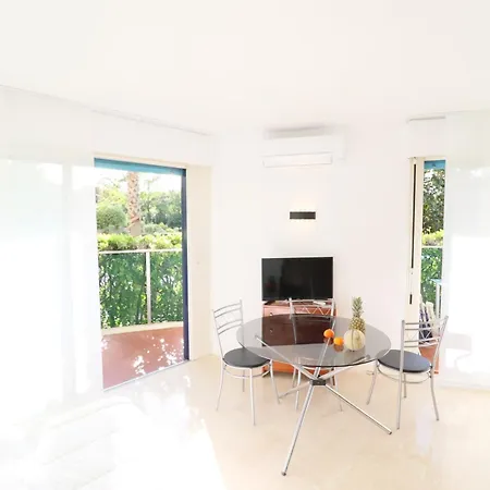 Bright T2 With Balcony - Close To The * Mandelieu